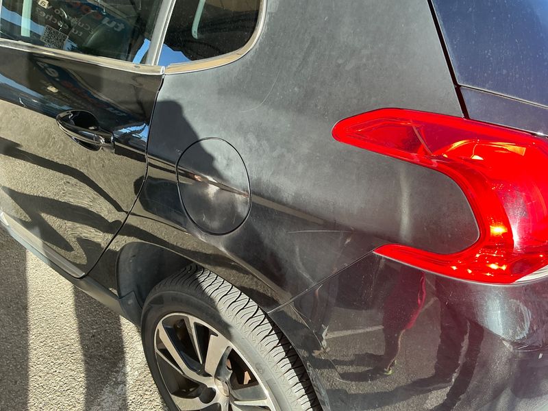 Peugeot 2008 1.6 Blue-HDi Allure 2015 – снимка 27