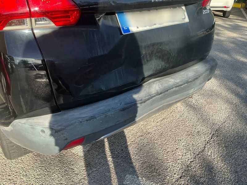 Peugeot 2008 1.6 Blue-HDi Allure 2015 – снимка 31