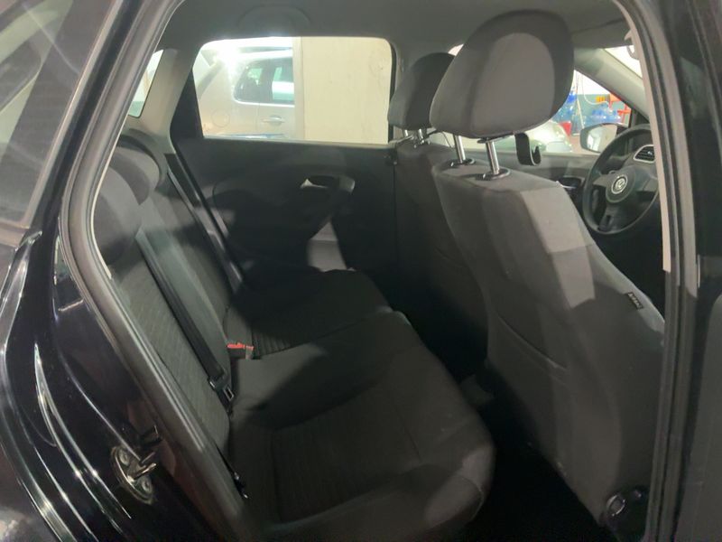 Volkswagen Polo 1.2 TDI Comfortline 2012 – снимка 19