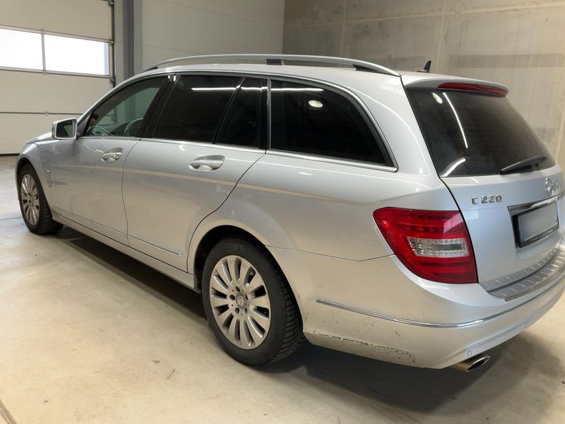 Mercedes-Benz C-Klasse C 220 CDI T BlueEfficiency Avantgarde 2011 – снимка 6