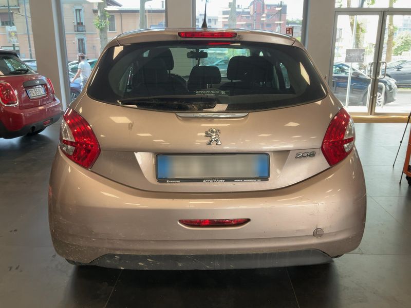 Peugeot 208 1.4 HDi Active 2014 – снимка 7