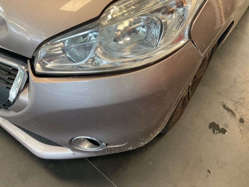 Peugeot 208 1.4 HDi Active 2014 – снимка 35