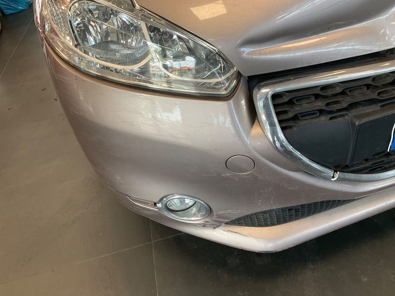 Peugeot 208 1.4 HDi Active 2014 – снимка 34