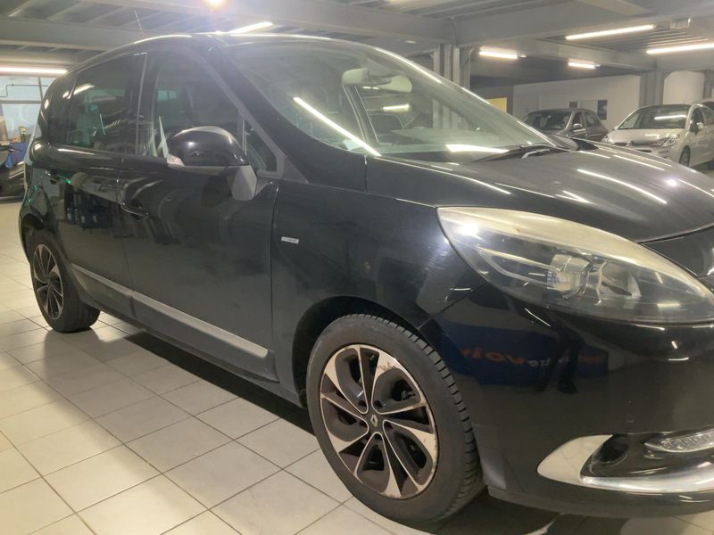 Renault Scenic 1.6 dCi BOSE Edition 2016 – снимка 12