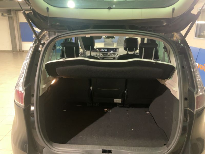Renault Scenic 1.6 dCi BOSE Edition 2016 – снимка 15