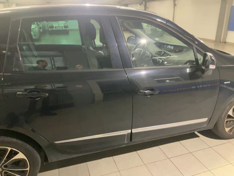Renault Scenic 1.6 dCi BOSE Edition 2016 – снимка 10