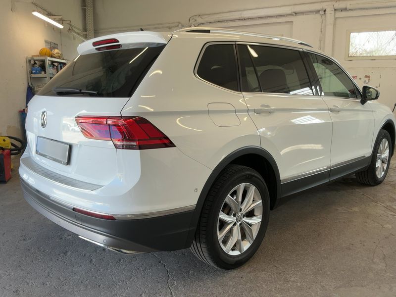 Volkswagen Tiguan Allspace 2.0 TDI Highline 4Motion 2019 – снимка 8