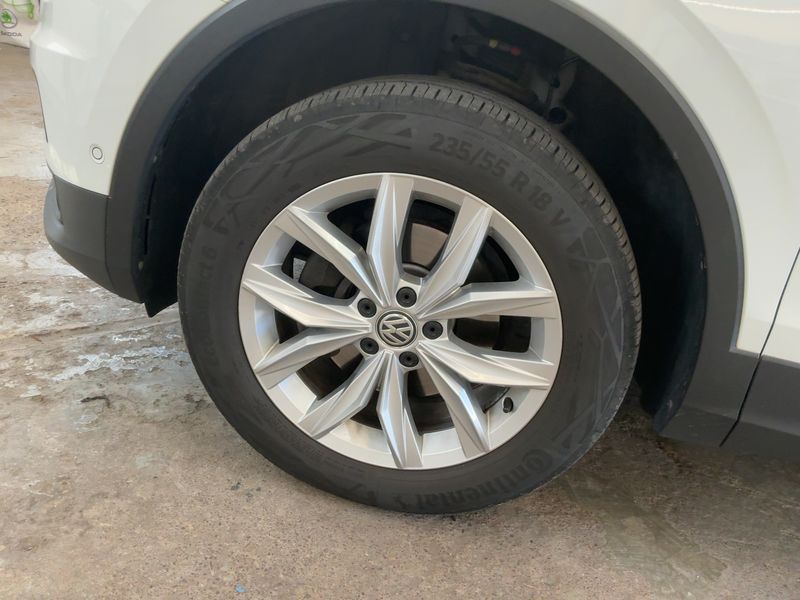 Volkswagen Tiguan Allspace 2.0 TDI Highline 4Motion 2019 – снимка 3