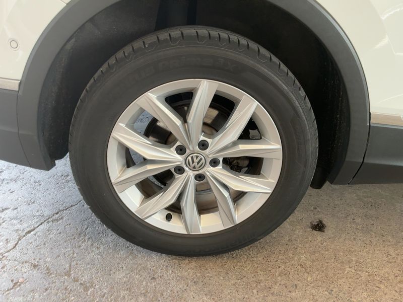 Volkswagen Tiguan Allspace 2.0 TDI Highline 4Motion 2019 – снимка 9