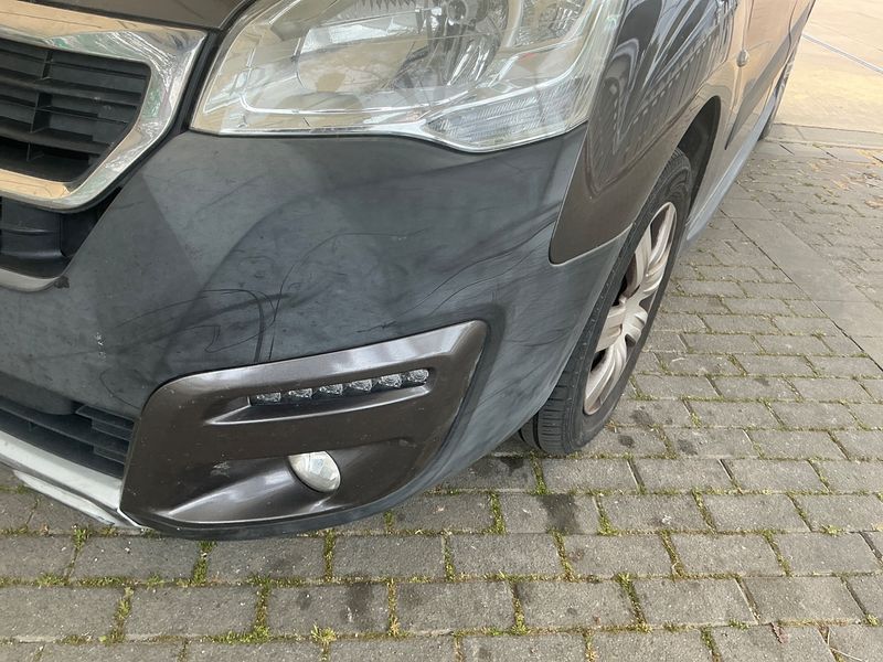 Peugeot Partner 1.6 Blue-HDi Outdoor 2017 – снимка 29
