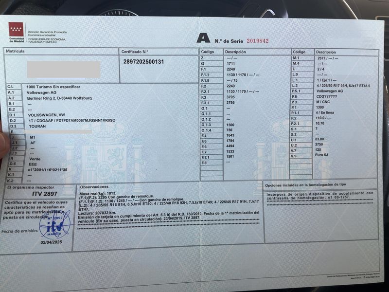 Volkswagen Touran 1.4 TSI Advance BlueMotion Tech 2015 – снимка 21