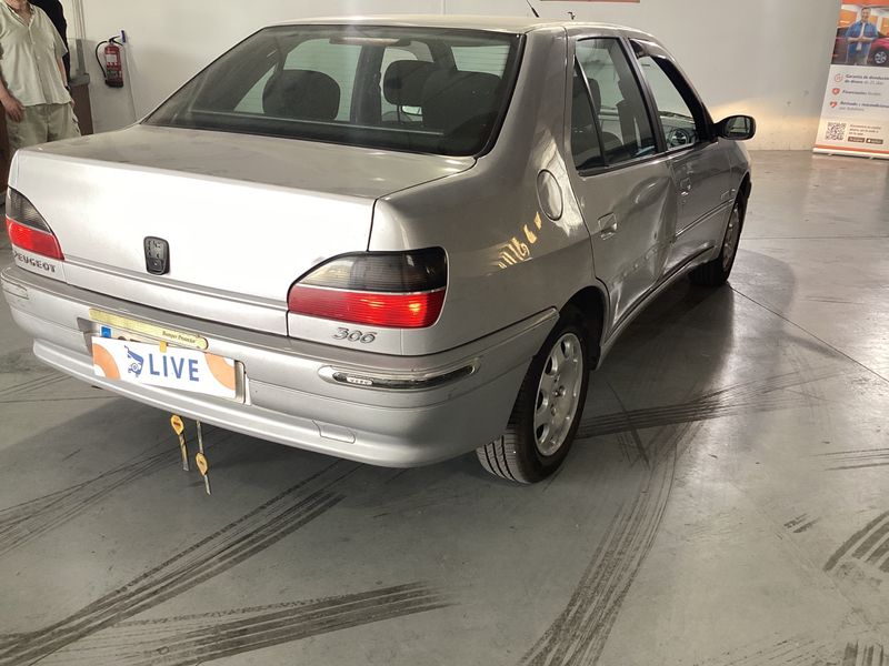 Peugeot 306 1.6 Boulebard 2001 – снимка 2