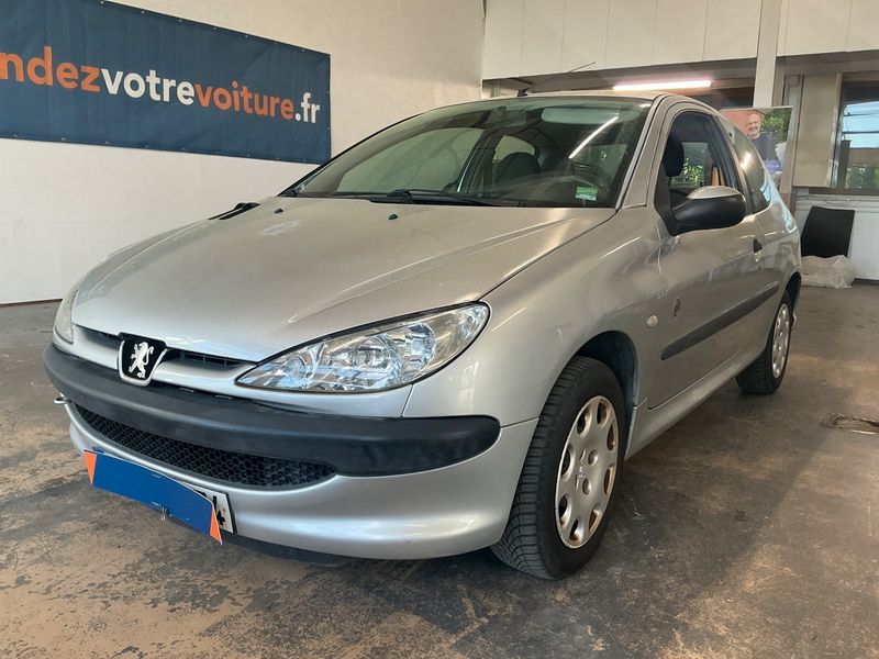 Peugeot 206 1.4 Pop Art Clim 2005 – снимка 1
