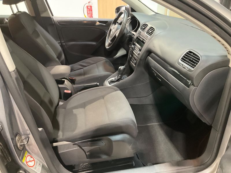 Volkswagen Golf VI 1.6 TDI Comfortline BlueMotion Tech 2012 – снимка 3