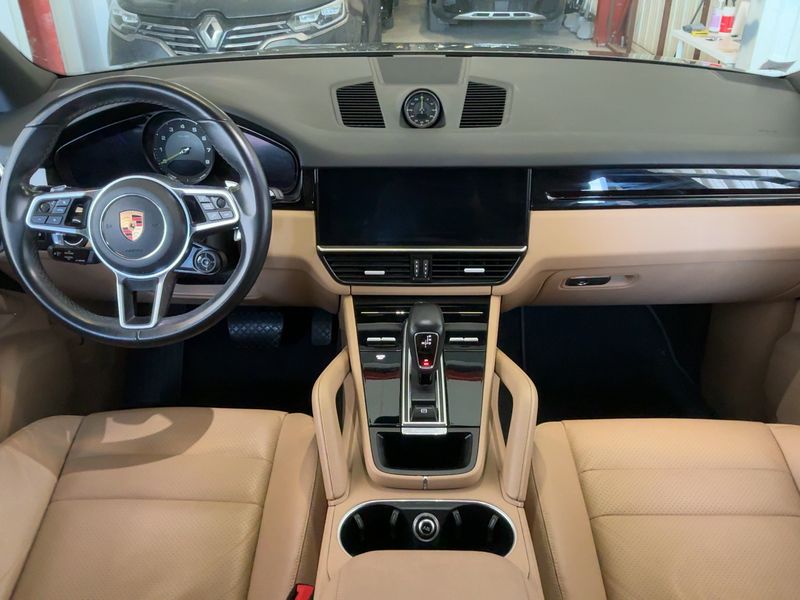 Porsche Cayenne E-Hybrid 2019 – снимка 17