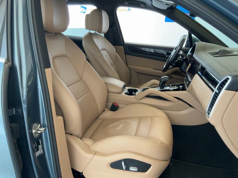 Porsche Cayenne E-Hybrid 2019 – снимка 16