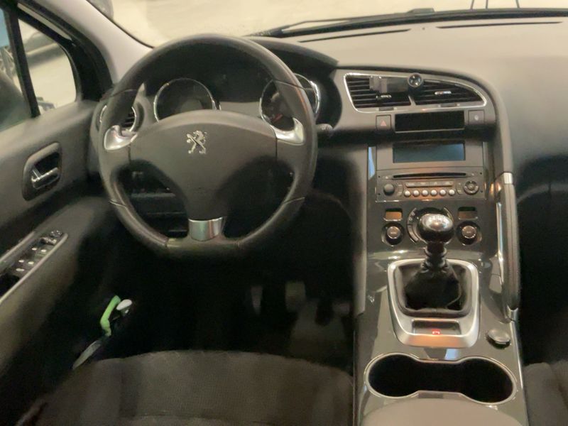Peugeot 3008 1.6 HDi Style 2015 – снимка 17