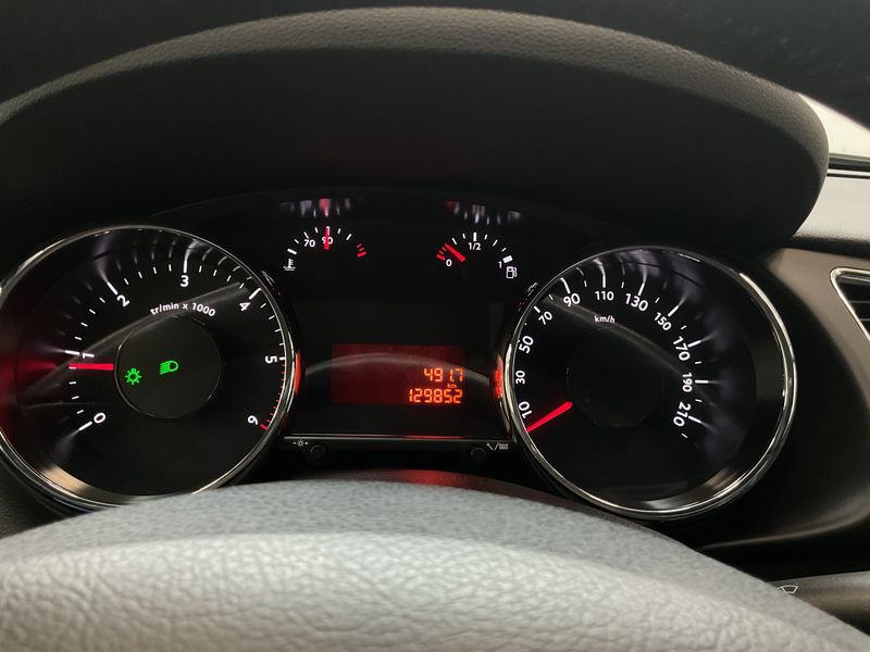 Peugeot 3008 1.6 HDi Style 2015 – снимка 18
