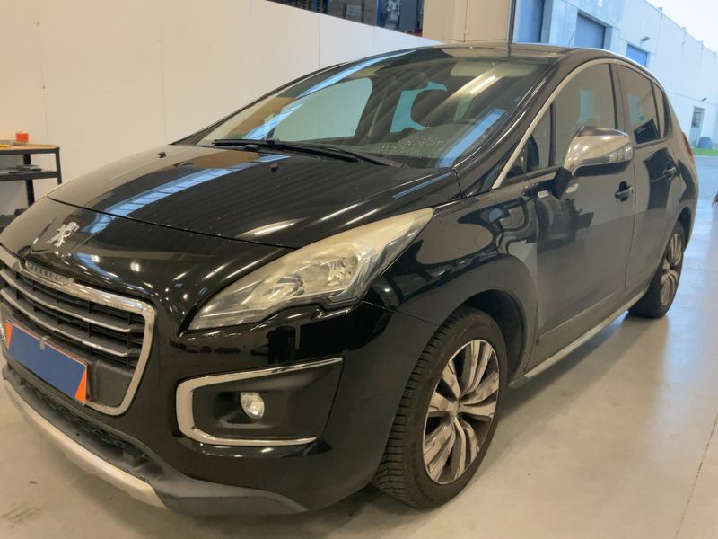 Peugeot 3008 1.6 HDi Style 2015 – снимка 2