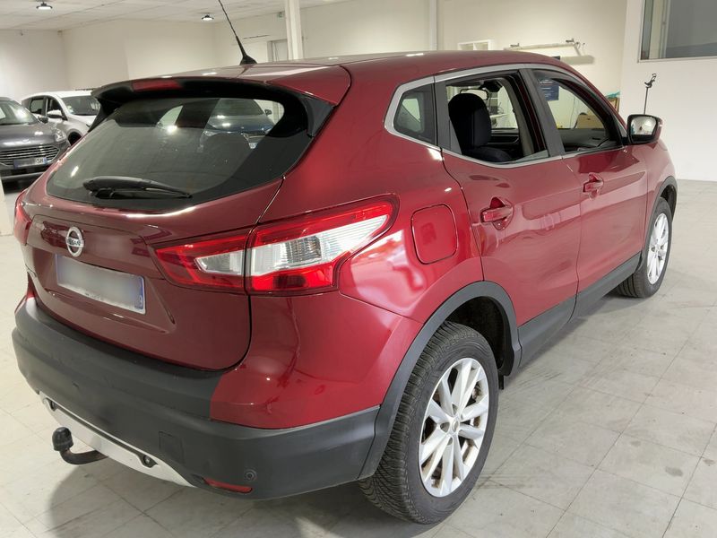 Nissan Qashqai 1.6 dCi Acenta 4x4 2015 – снимка 8