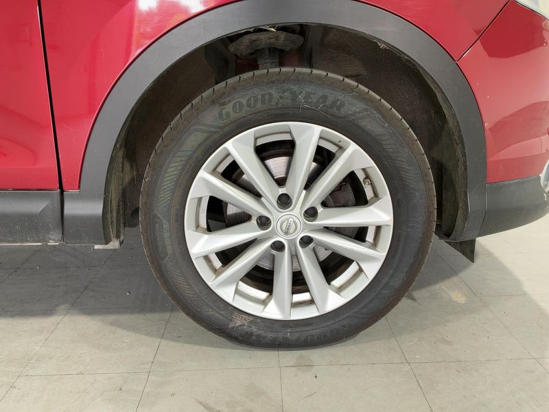 Nissan Qashqai 1.6 dCi Acenta 4x4 2015 – снимка 11