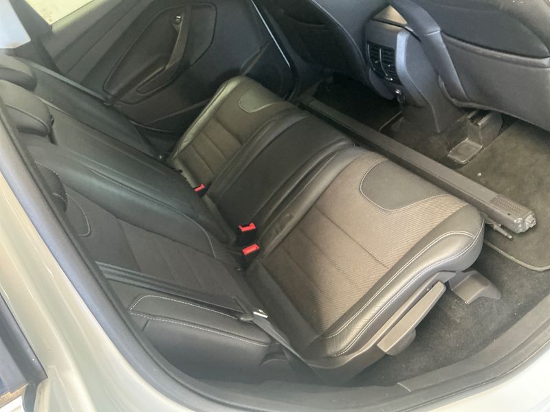 Ford Kuga 2.0 TDCi Individual 2014 – снимка 26