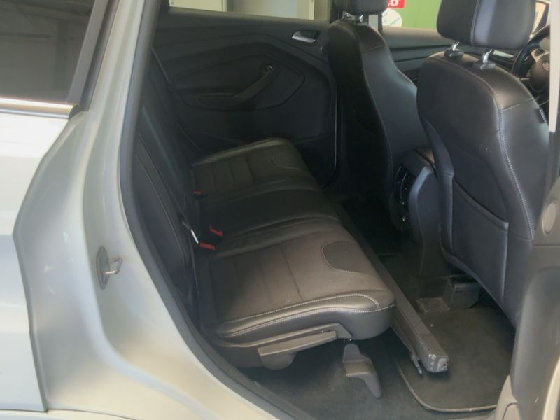 Ford Kuga 2.0 TDCi Individual 2014 – снимка 20