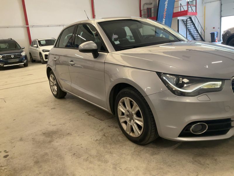 Audi A1 Sportback 1.4 TFSI Ambiente 2014 – снимка 12