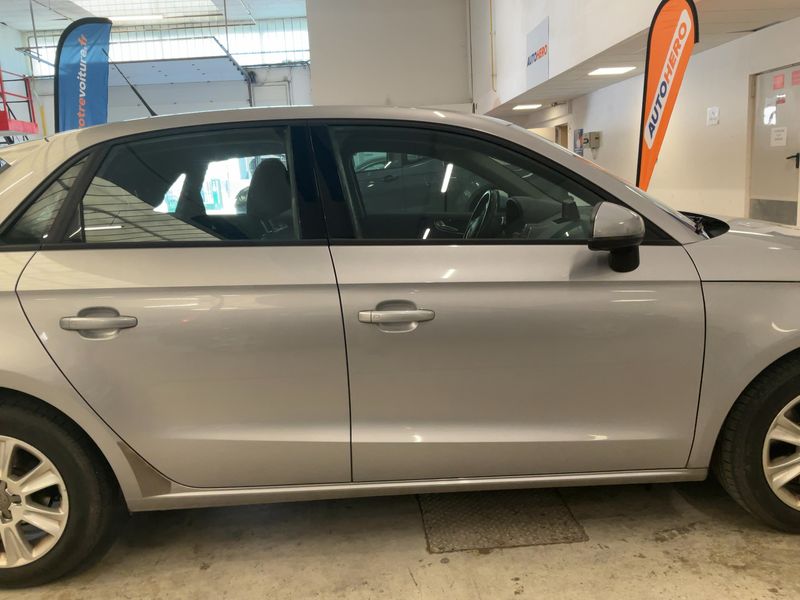 Audi A1 Sportback 1.4 TFSI Ambiente 2014 – снимка 10