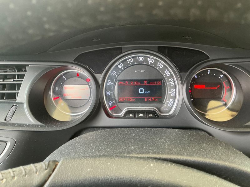 Citroen C5 1.6 HDi Millenium 2012 – снимка 4