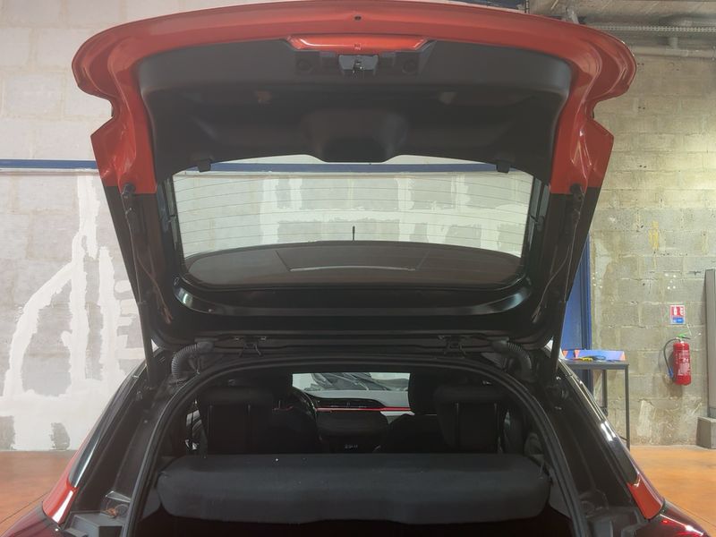 Opel Corsa 1.2 Turbo GS Line 2022 – снимка 15