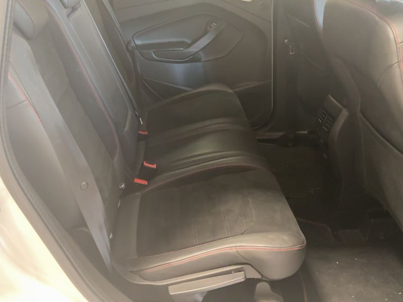 Ford Kuga 2.0 TDCi ST-Line 2017 – снимка 19