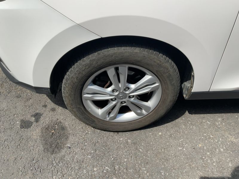 Hyundai ix35 1.7 CRDi Classic 2WD 2013 – снимка 3