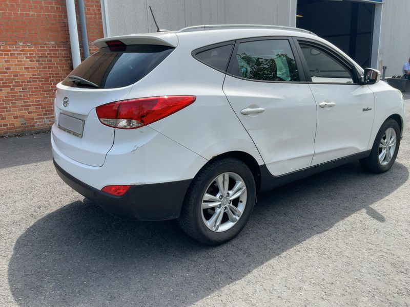 Hyundai ix35 1.7 CRDi Classic 2WD 2013 – снимка 8