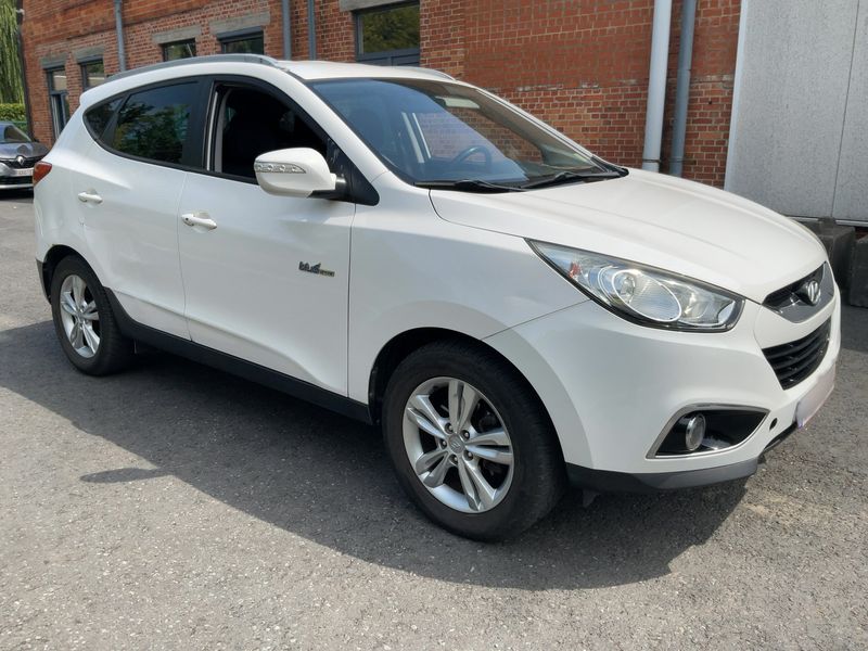 Hyundai ix35 1.7 CRDi Classic 2WD 2013 – снимка 12