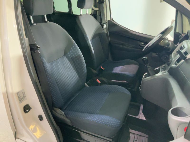 Nissan NV200 Evalia 1.5 dCi Kombi Premium 2014 – снимка 17