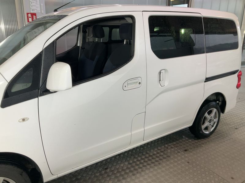 Nissan NV200 Evalia 1.5 dCi Kombi Premium 2014 – снимка 4
