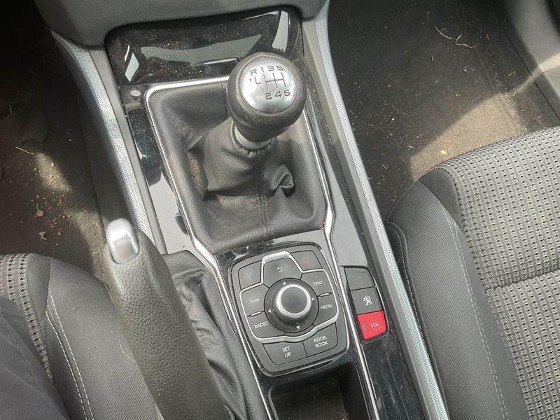 Peugeot 508 1.6 THP Active 2013 – снимка на щета