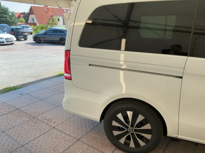 Mercedes-Benz V-Klasse V 300 d EDITION lang 2021 – снимка 8
