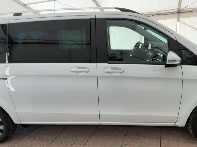 Mercedes-Benz V-Klasse V 300 d EDITION lang 2021 – снимка 10