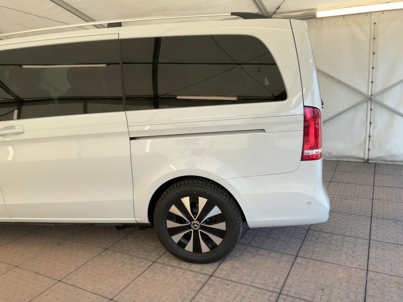 Mercedes-Benz V-Klasse V 300 d EDITION lang 2021 – снимка 6