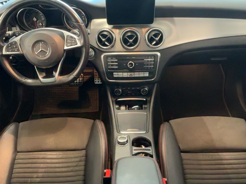 Mercedes-Benz GLA-Klasse GLA 200 Fascination 2019 – снимка 17