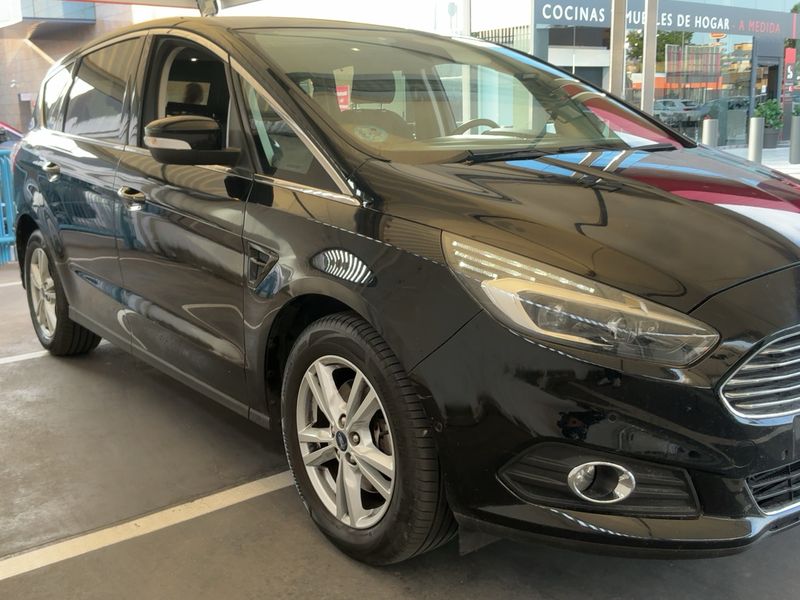 Ford S-Max 1.5 EcoBoost Titanium 2017 – снимка 12