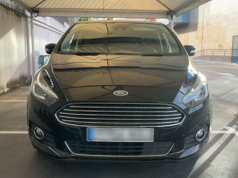 Ford S-Max 1.5 EcoBoost Titanium 2017 – снимка 14