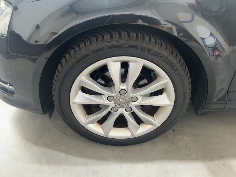 Audi A3 Sportback 1.2 TFSI Ambition 2012 – снимка 3