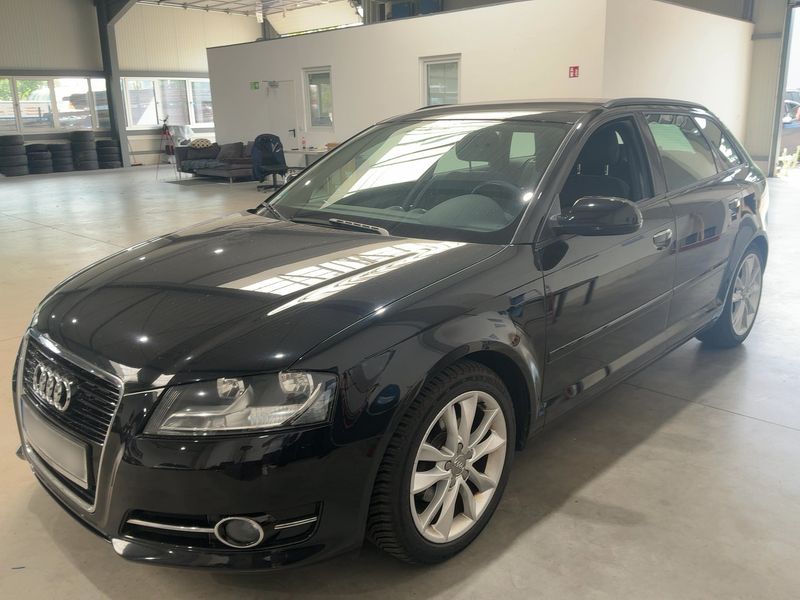 Audi A3 Sportback 1.2 TFSI Ambition 2012 – снимка 1