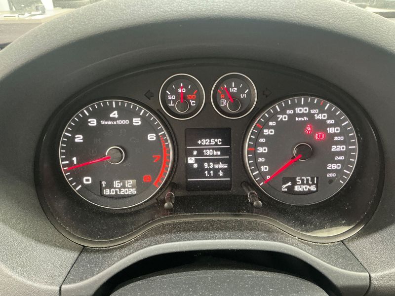 Audi A3 Sportback 1.2 TFSI Ambition 2012 – снимка 19