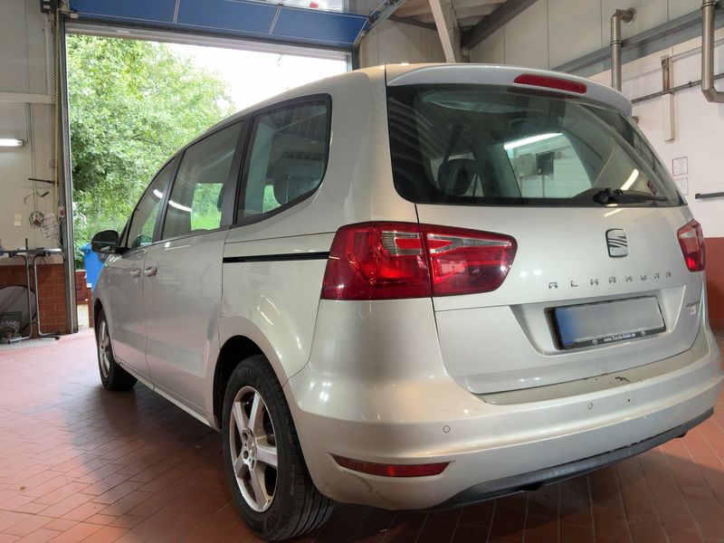 Seat Alhambra 2.0 TDI Reference 2013 – снимка 6