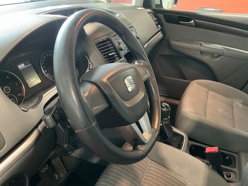 Seat Alhambra 2.0 TDI Reference 2013 – снимка 23