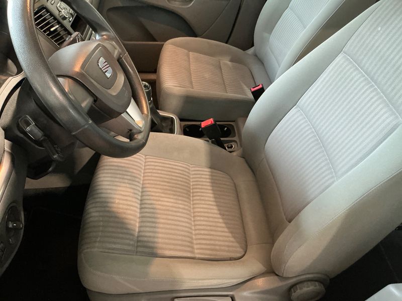 Seat Alhambra 2.0 TDI Reference 2013 – снимка 24